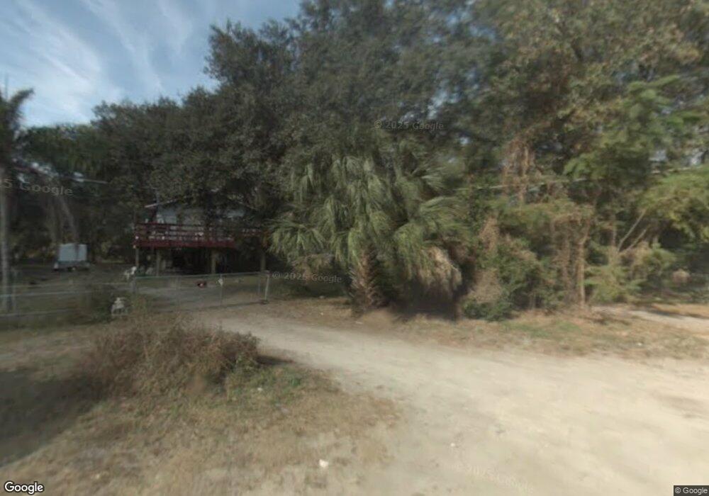 2918 Kingswood Dr, Tampa, FL 33619 - photo 1