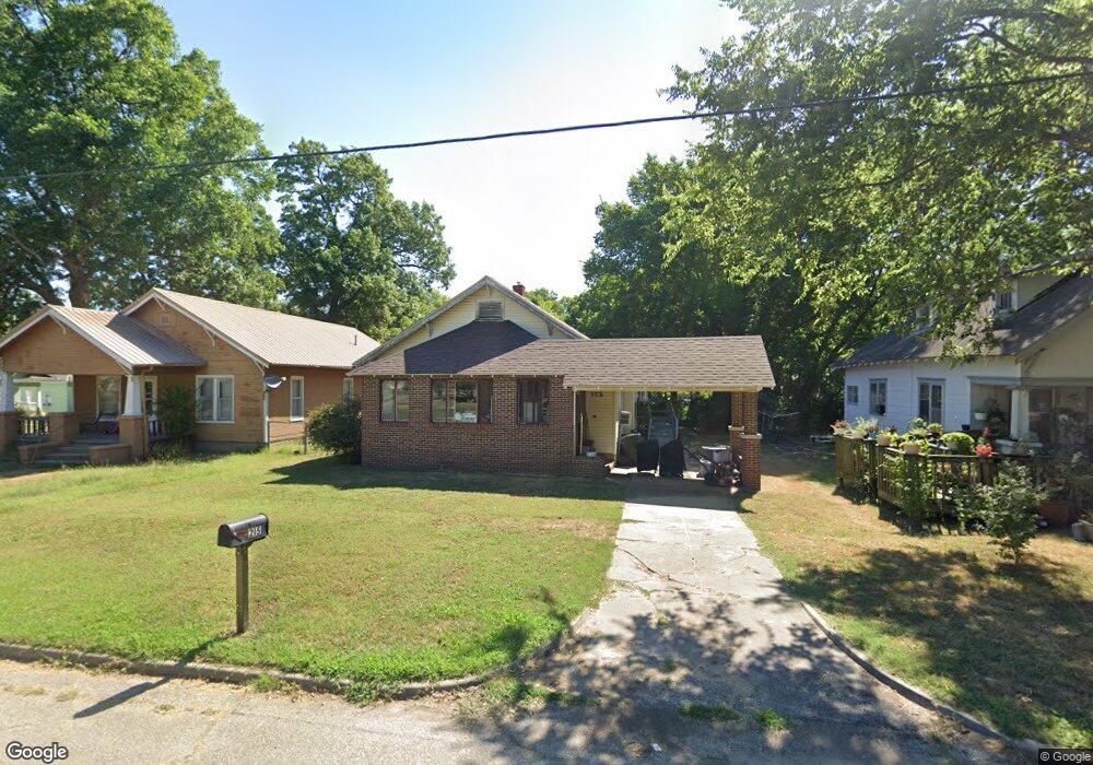 215 N 14th St, Parsons, KS 67357 - photo 1