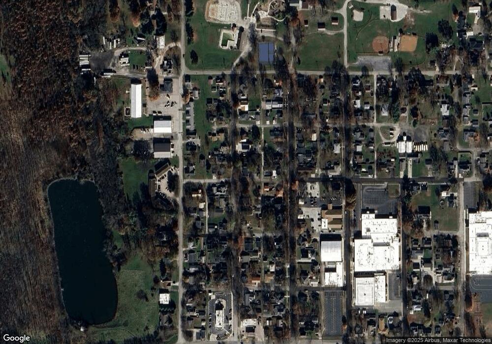 1200 3rd St, Covington, IN 47932 - photo 1