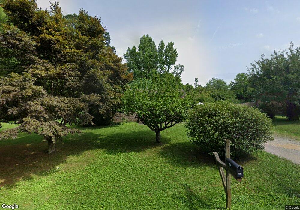 809 Sycamore Dr, Manchester, TN 37355 - photo 1