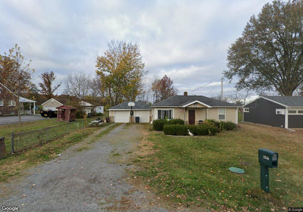 645 Close Ave, Lima, OH 45805 - photo 1