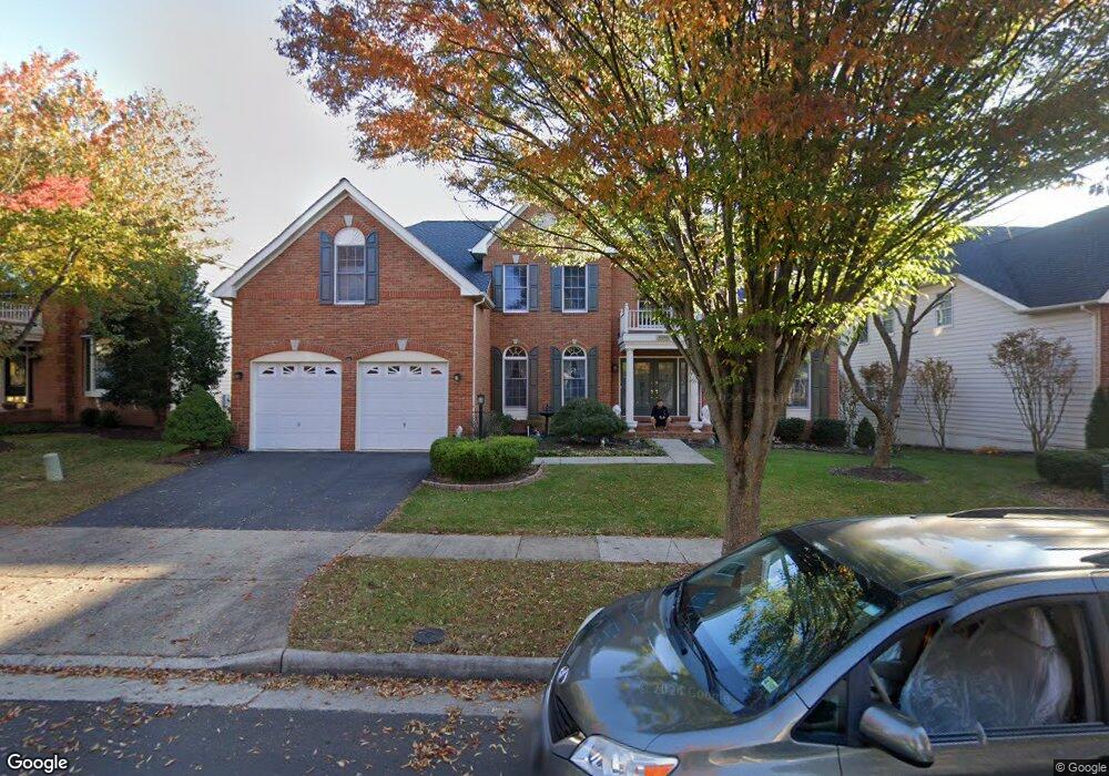 43264 Valiant Dr, Chantilly, VA 20152 - photo 1