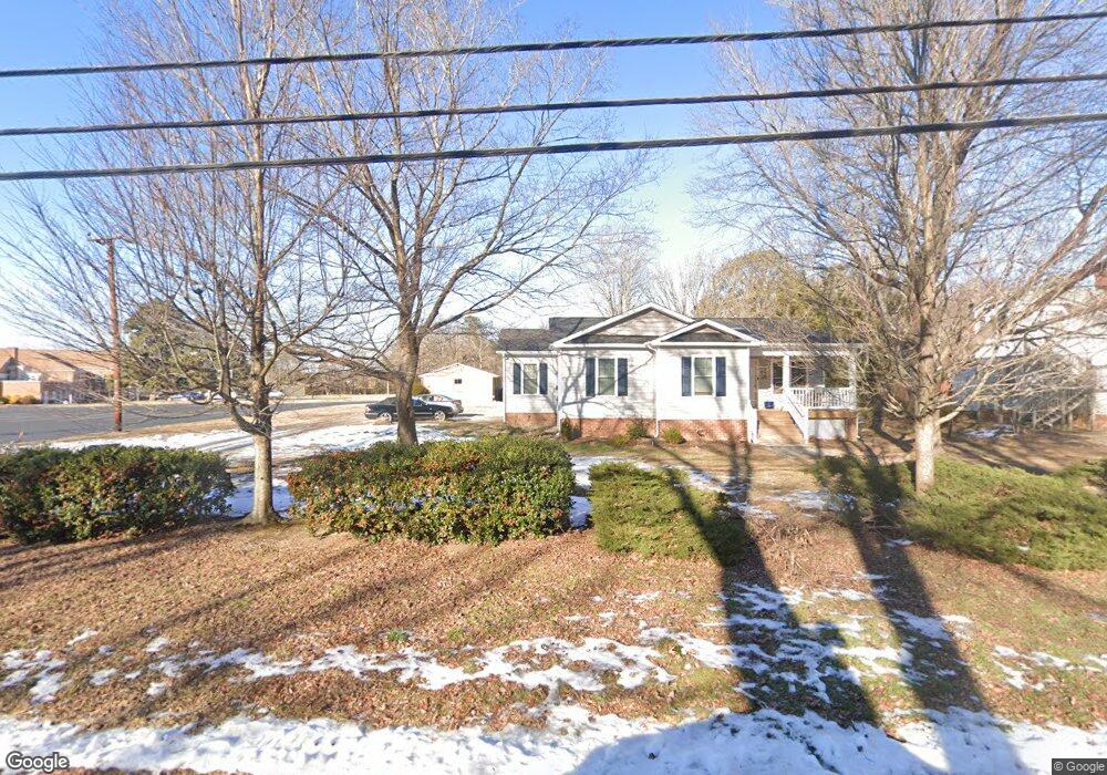 510 Wesley St, Ashland, VA 23005 - photo 1