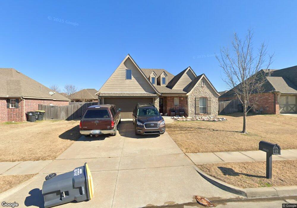 13615 S Owasso Ave, Glenpool, OK 74033 - photo 1