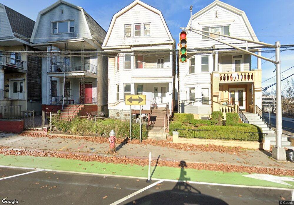 610 Montgomery St, Jersey City, NJ 07302 - photo 1