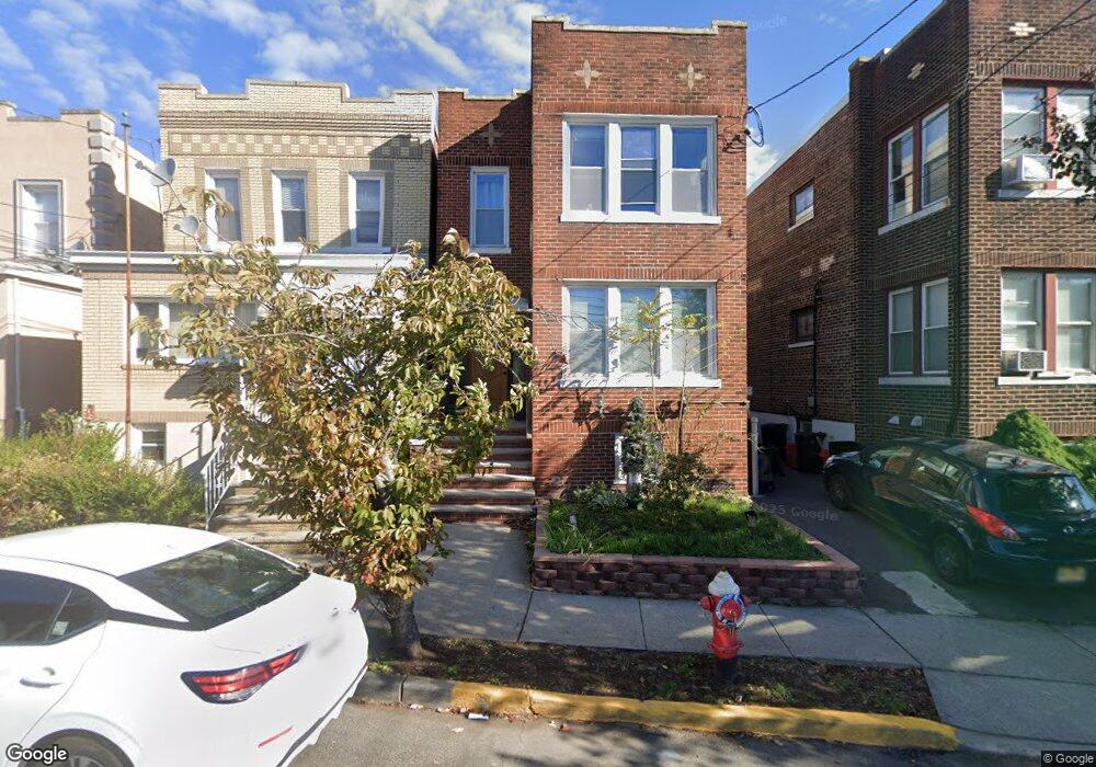 233 Day Ave, Cliffside Park, NJ 07010 - photo 1