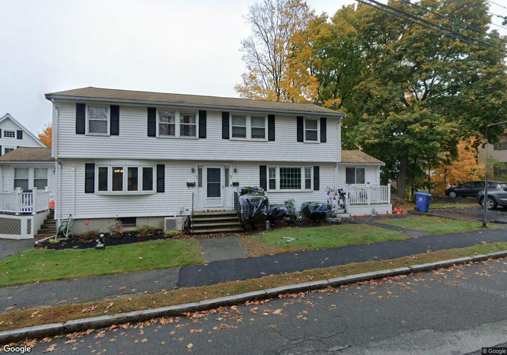 90 Gould St unit B, Wakefield, MA 01880 - photo 1