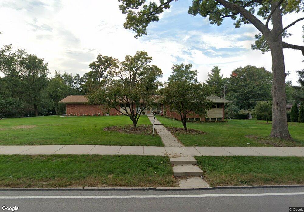 131 Woodland Hills Rd, Batavia, IL 60510 - photo 1