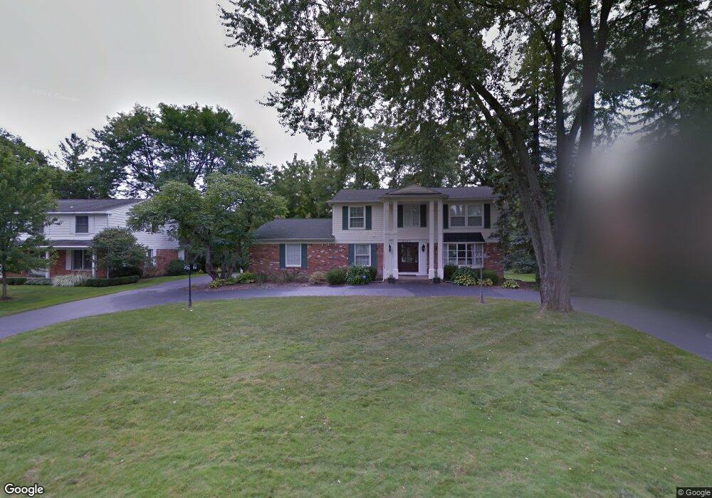 3559 Halla Ln, Bloomfield Hills, MI 48301 - photo 1