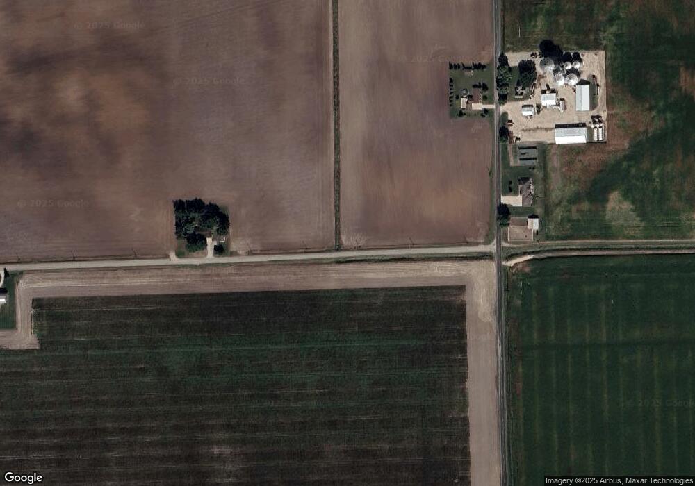 8736 Weaver Rd, Vassar, MI 48768 - photo 1