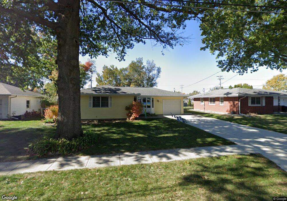 309 E 19th St N, Newton, IA 50208 - photo 1
