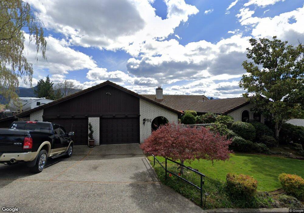 1445 NE View Dr, Grants Pass, OR 97526 - photo 1