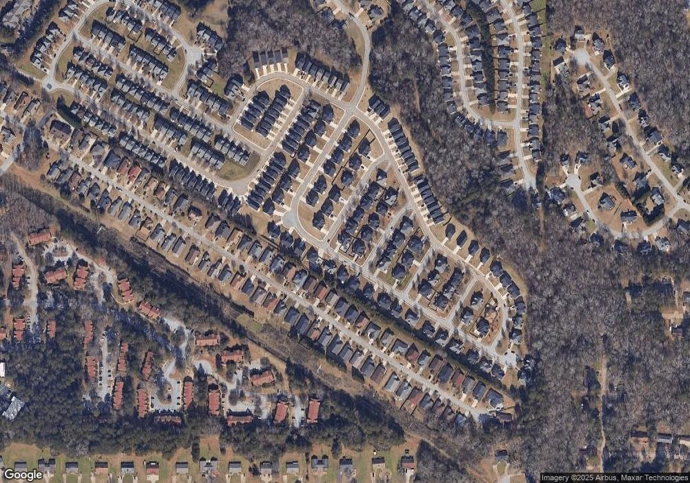 395 Lakeridge Ct unit COURT, Covington, GA 30016 - photo 1