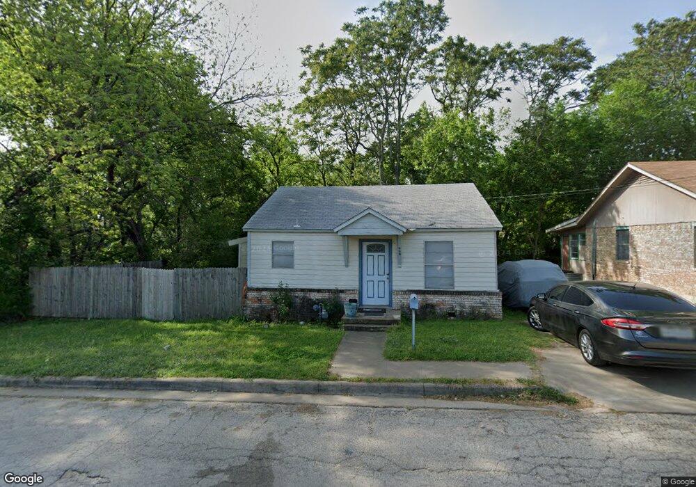 209 W Bridge St, Weatherford, TX 76086 - photo 1