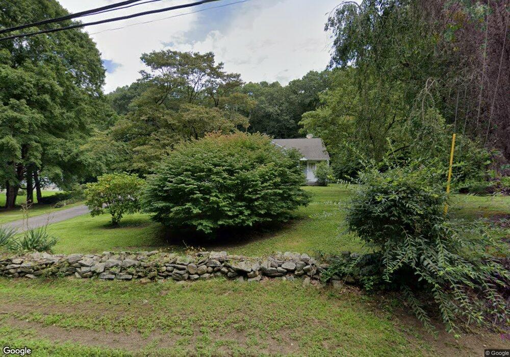 102 Gager Rd, Bozrah, CT 06334 - photo 1