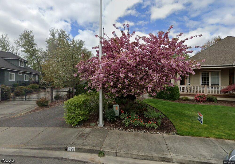 213 Whispering Dr, Grants Pass, OR 97527 - photo 1