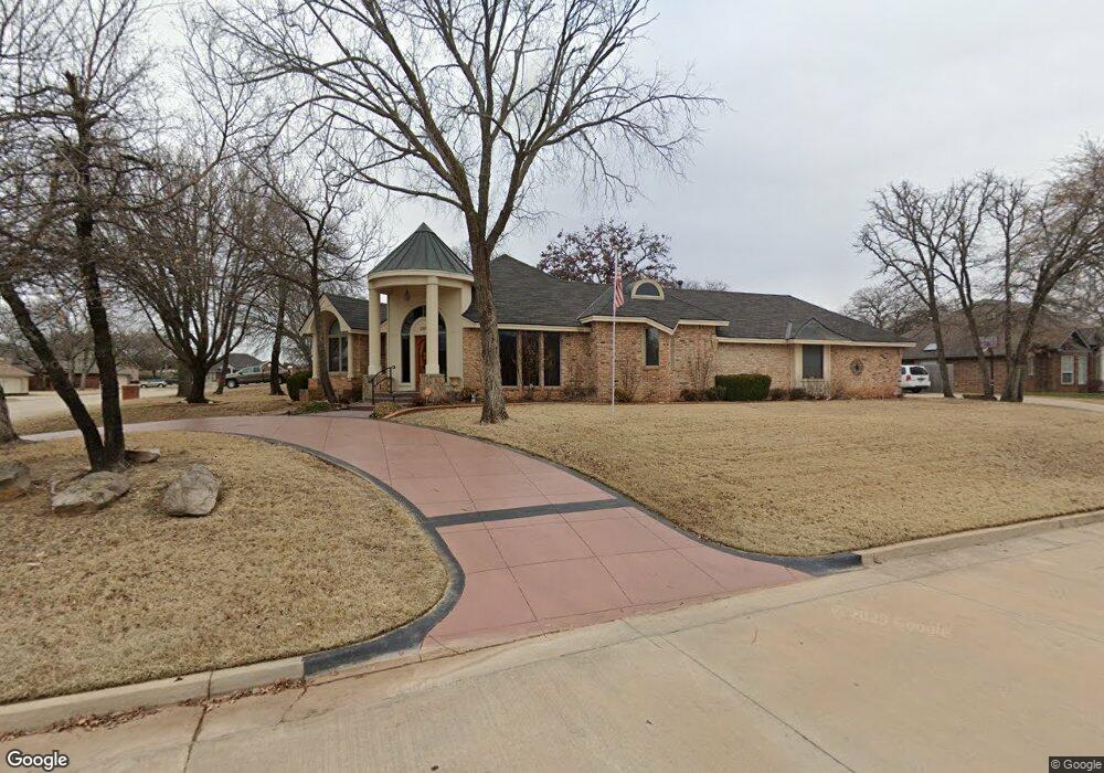 2201 Dukes Realm, Shawnee, OK 74804 - photo 1