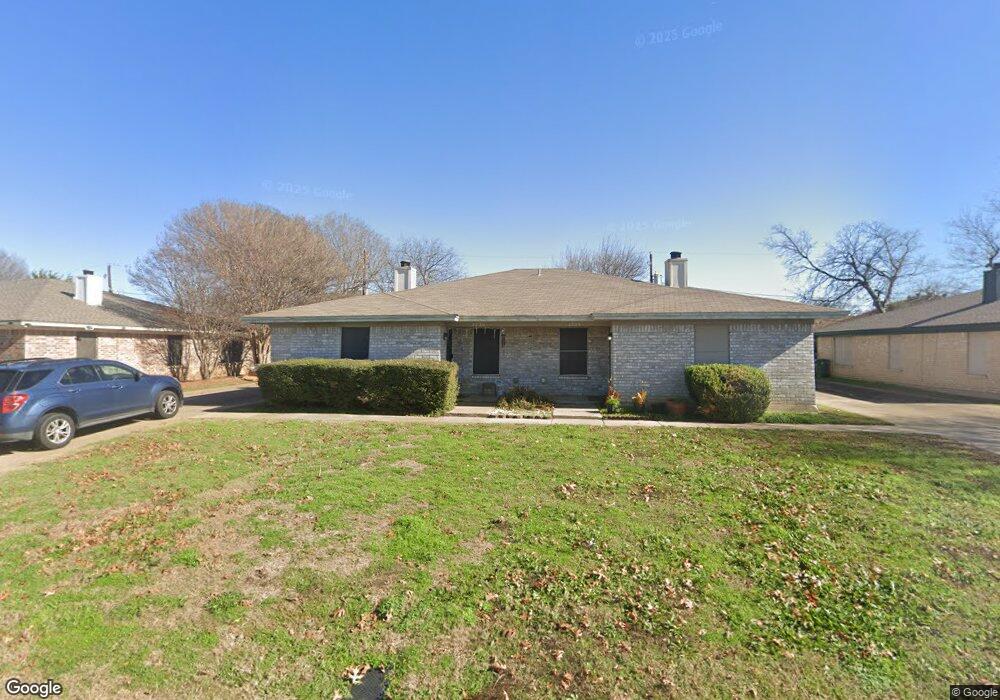 7730 Jennifer Ln, North Richland Hills, TX 76182 - photo 1