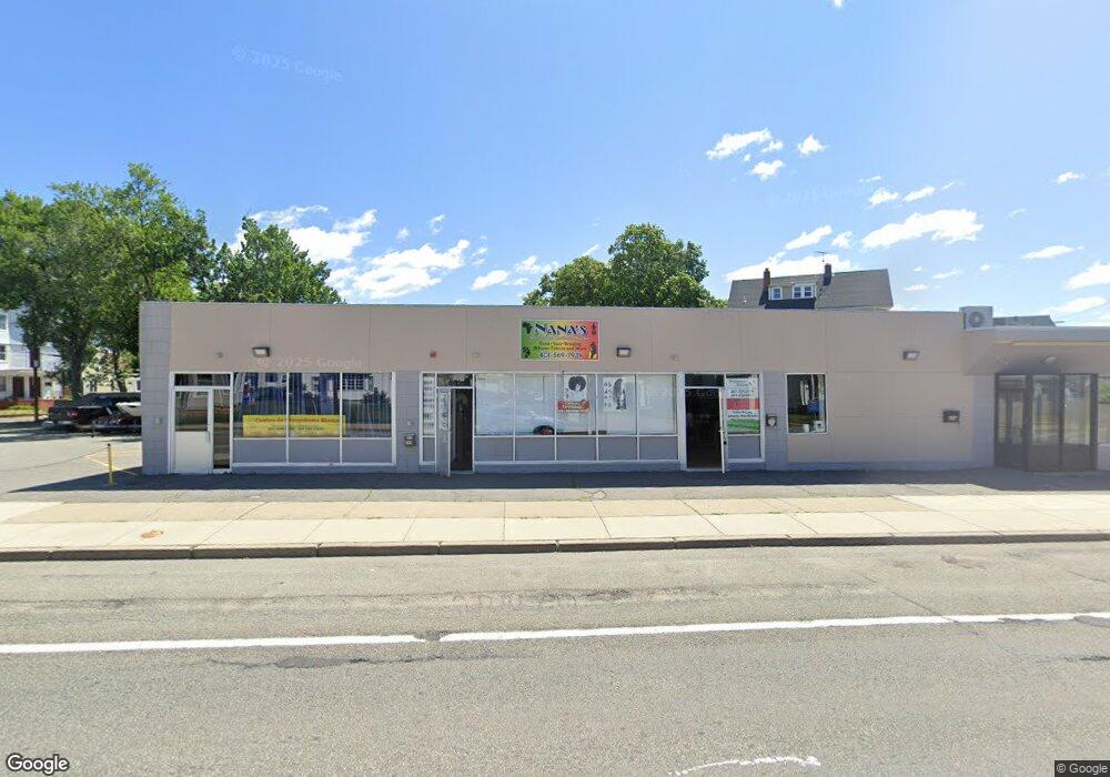 479 Smithfield Ave, Pawtucket, RI 02860 - photo 1