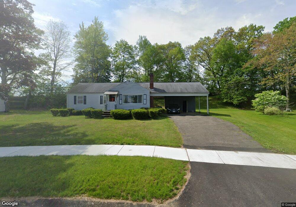 195 Circle Dr, West Springfield, MA 01089 - photo 1