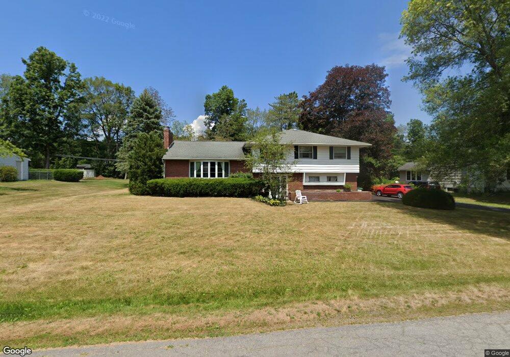 52 St Stephens Ln N, Schenectady, NY 12302 - photo 1