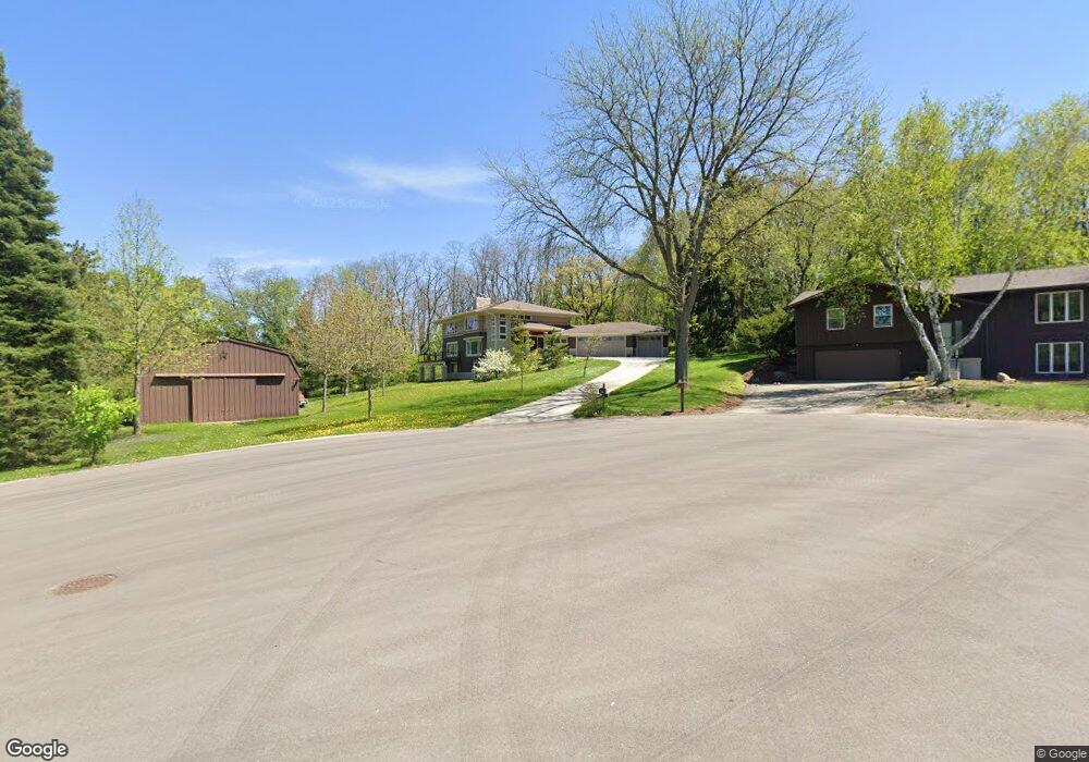 5215 Dommers Dr, Fitchburg, WI 53711 - photo 1