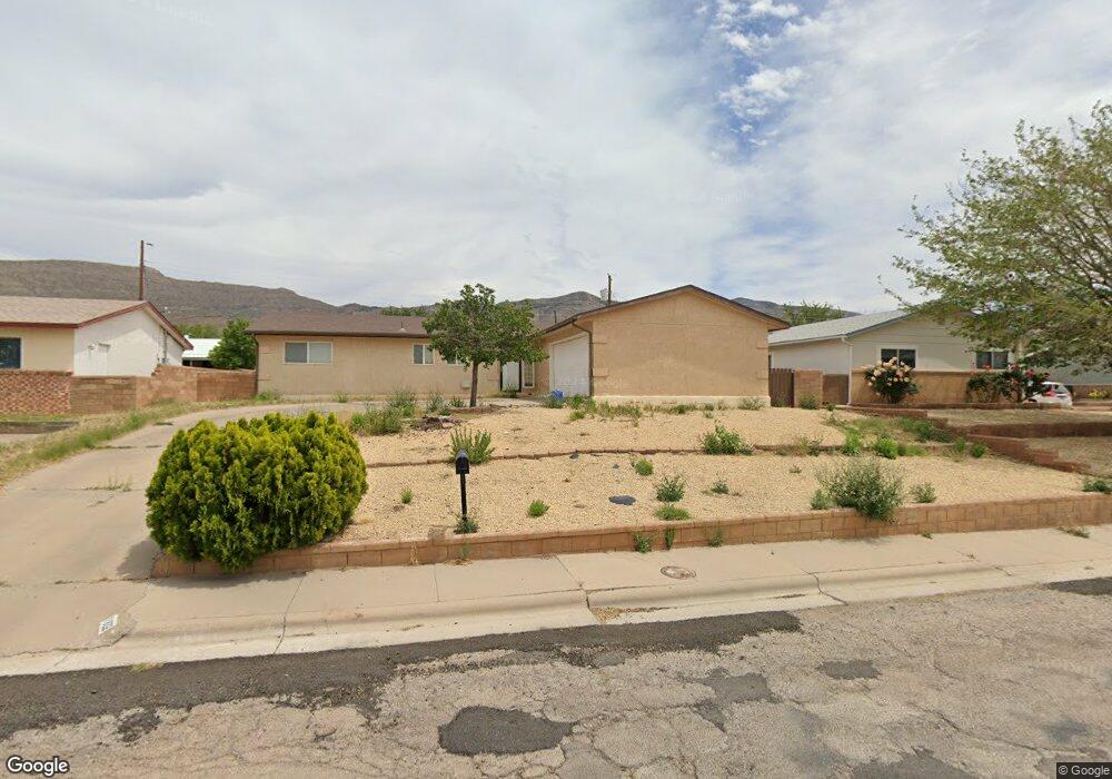 1822 Pontiac Dr, Alamogordo, NM 88310 - photo 1