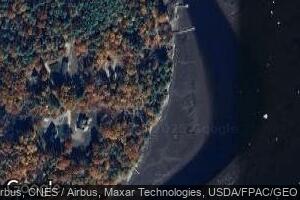 92 Muddy River Ln, Bowdoinham, ME 04008
