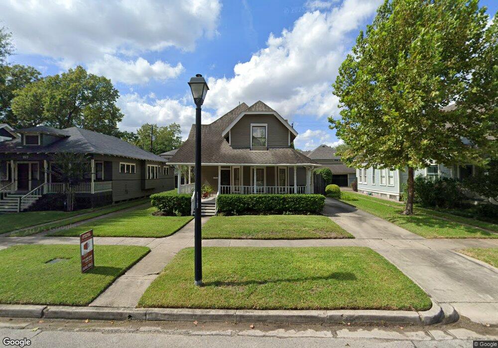 923 Harvard St, Houston, TX 77008 - photo 1