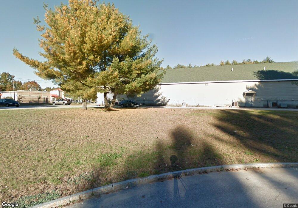 1558 Hooksett Rd, Hooksett, NH 03106 - photo 1