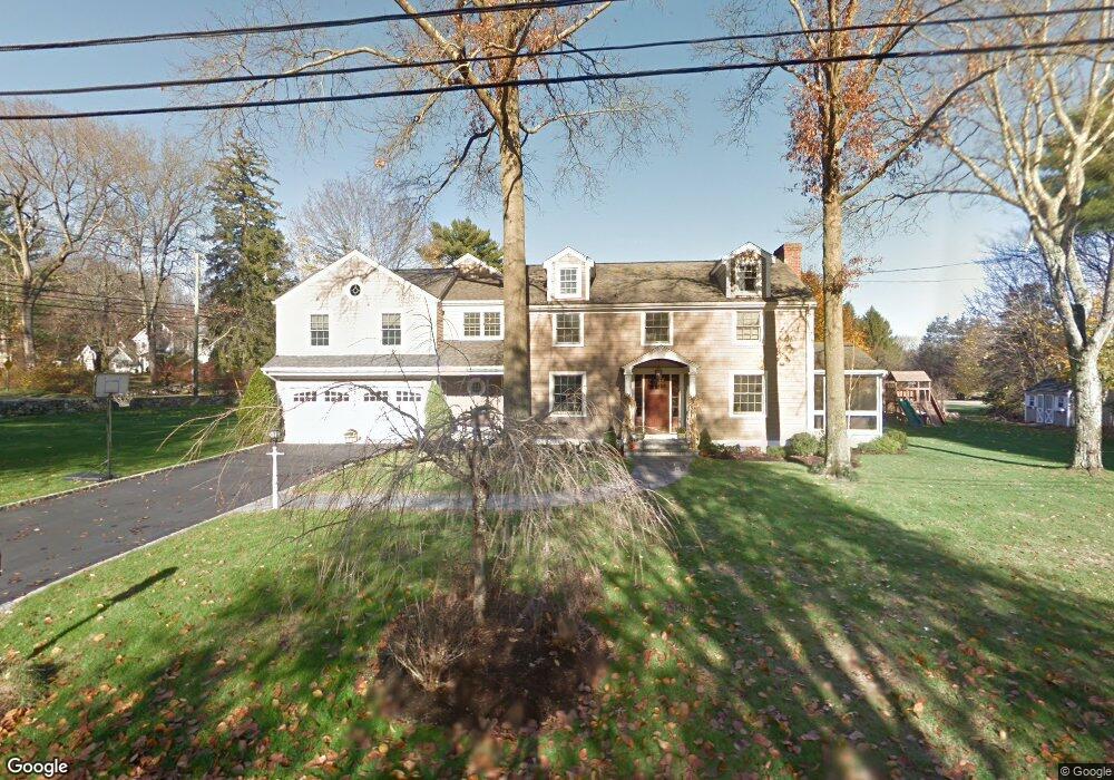 1 Watering Ln, Norwalk, CT 06850 - photo 1