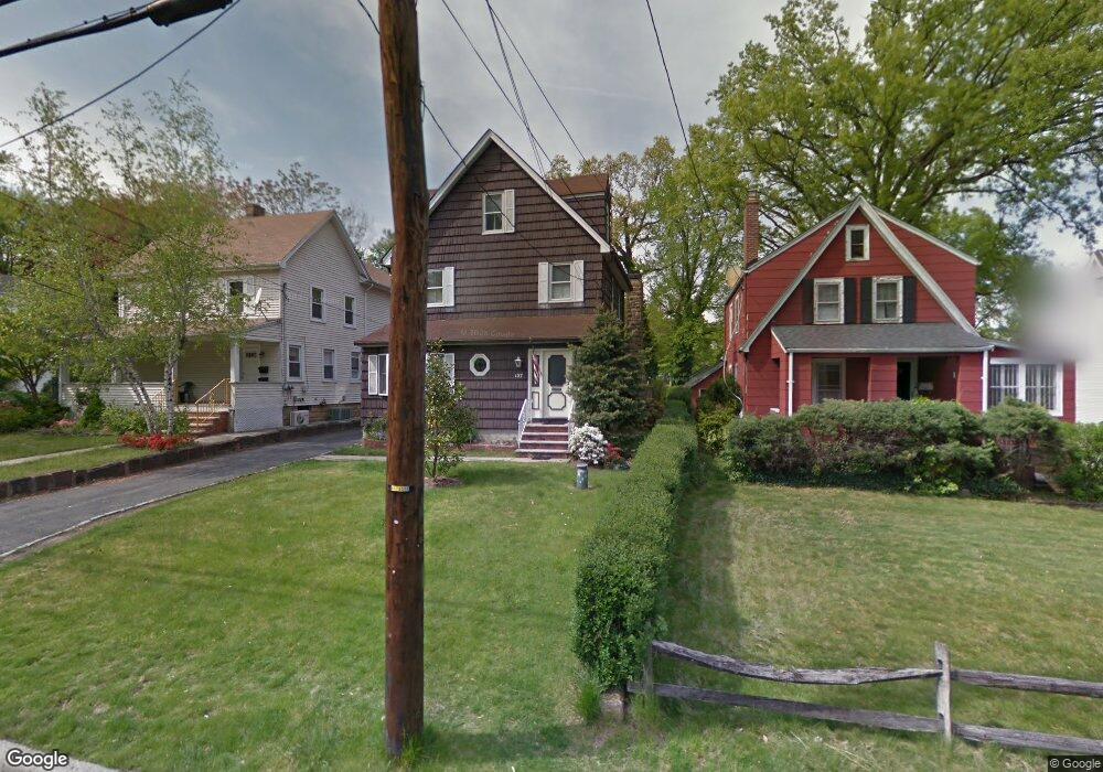 157 Riveredge Rd, Tenafly, NJ 07670 - photo 1