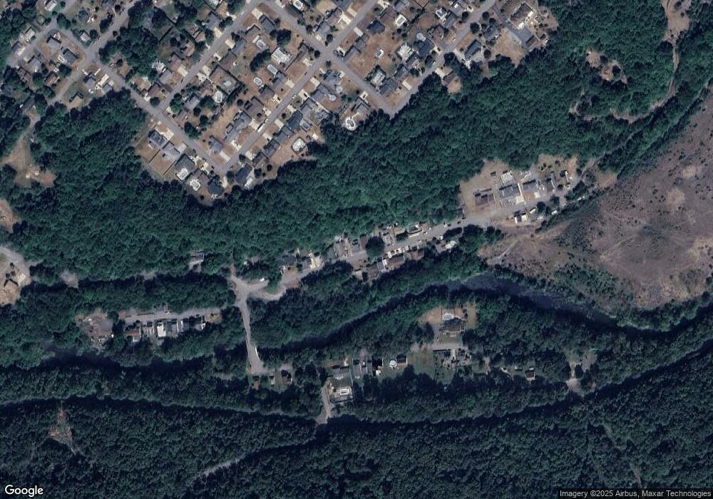 8 Railroad St, Jessup, PA 18434 - photo 1