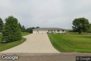 3903 Mesa Dr, Center Point, IA 52213