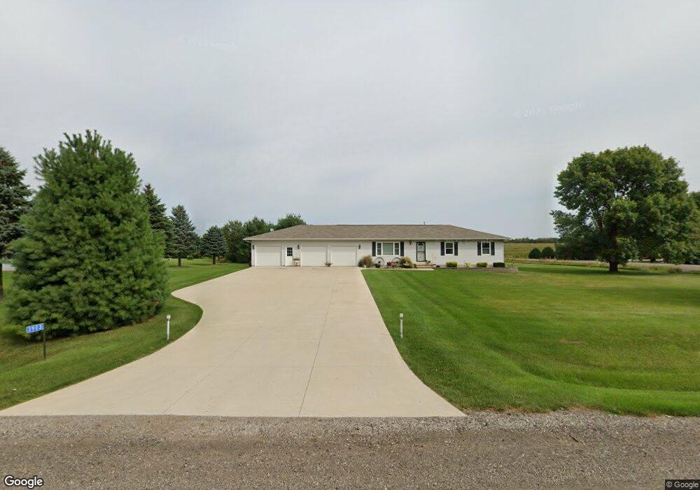 3903 Mesa Dr, Center Point, IA 52213 - photo 1