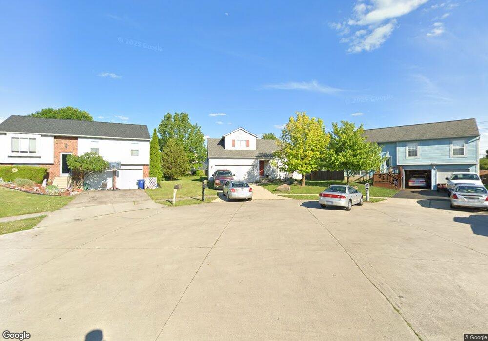 1006 Bootman Dr, Columbus, OH 43228 - photo 1