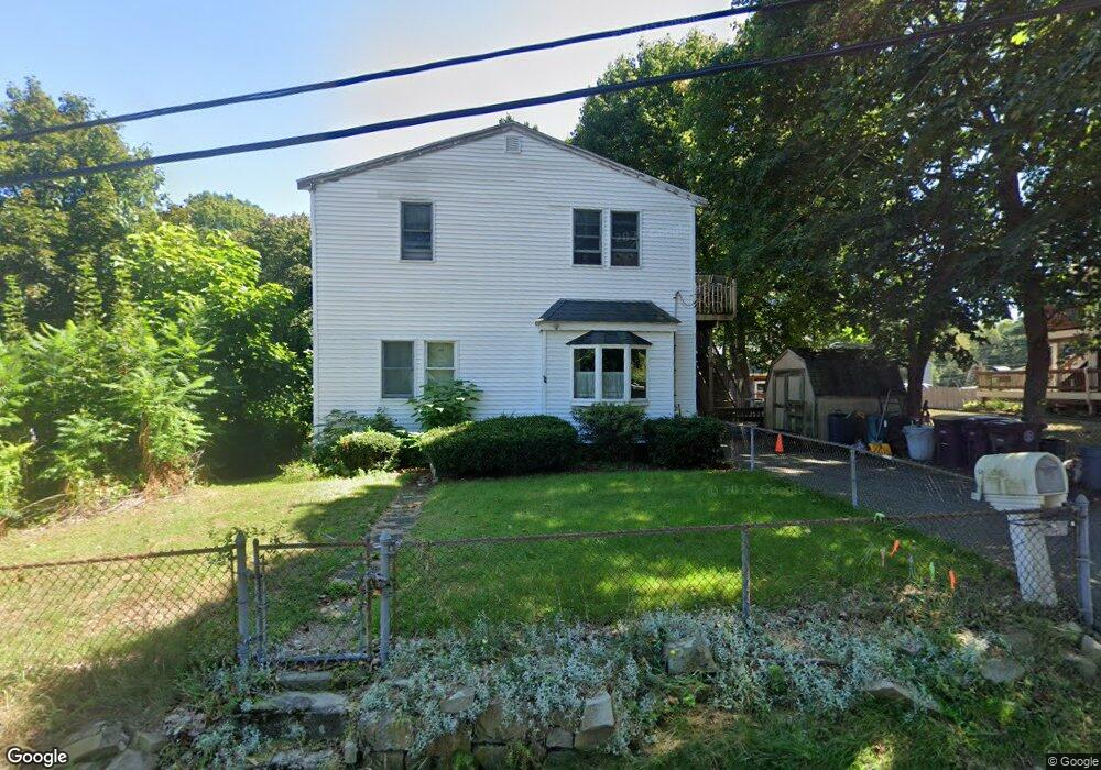 11 Primrose Ln, East Weymouth, MA 02189 - photo 1