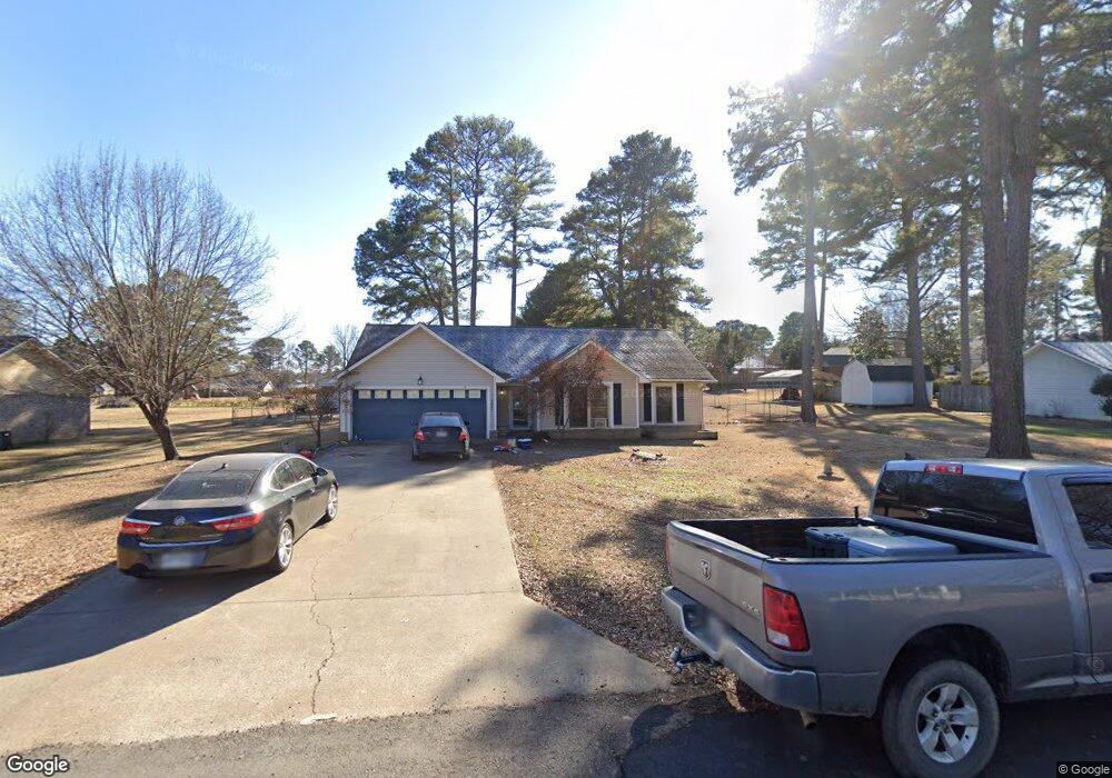 702 Kamak Dr, Beebe, AR 72012 - photo 1