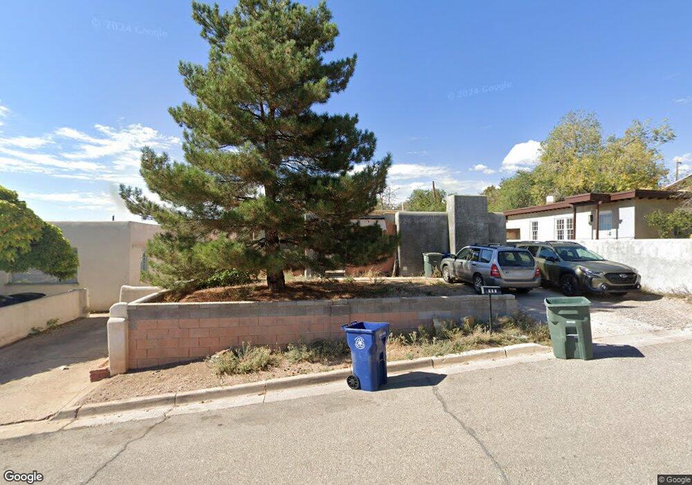 606 Pinon Dr, Santa Fe, NM 87501 - photo 1