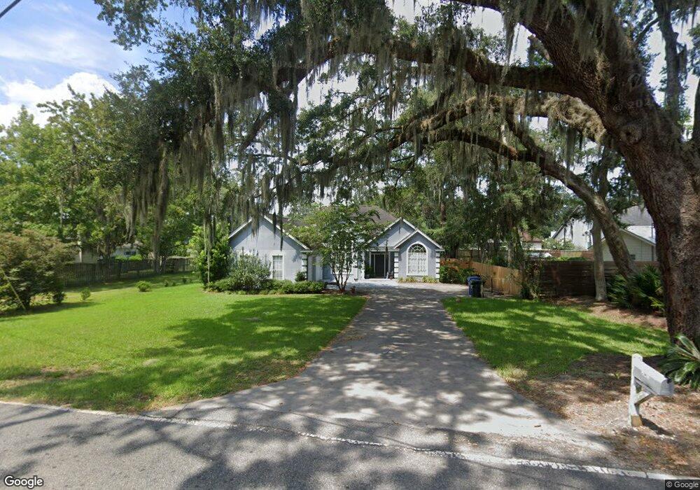 221 S Harrington Rd, Saint Simons Island, GA 31522 - photo 1