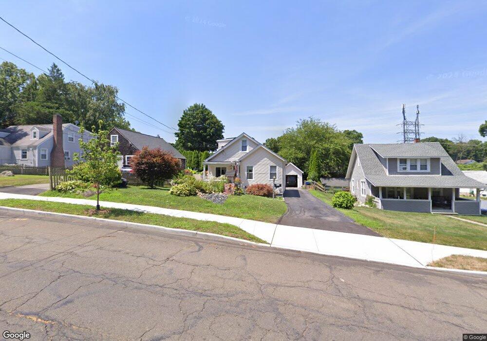 122 Spring Hill Ave, Norwalk, CT 06850 - photo 1