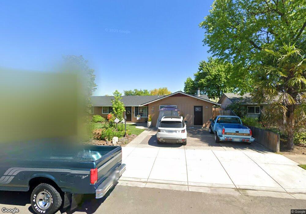 1419 Coquette St, Medford, OR 97504 - photo 1