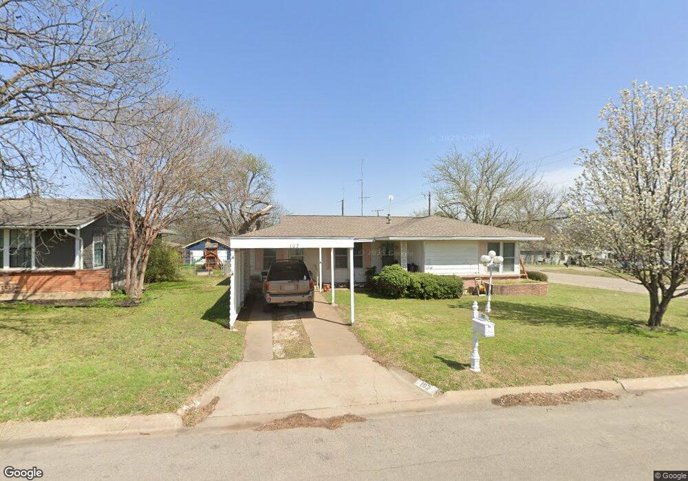 102 Wren Ct, Cleburne, TX 76033 - photo 1