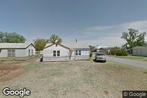422 E Barnes Ave, Alva, OK 73717