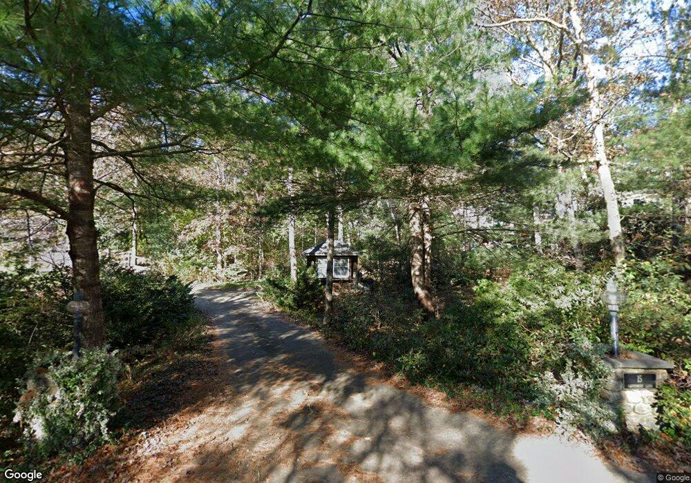 9 Canterbury Ln, Tisbury, MA 02568 - photo 1