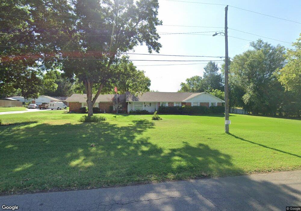 608 Howard Dr, Oklahoma City, OK 73115 - photo 1
