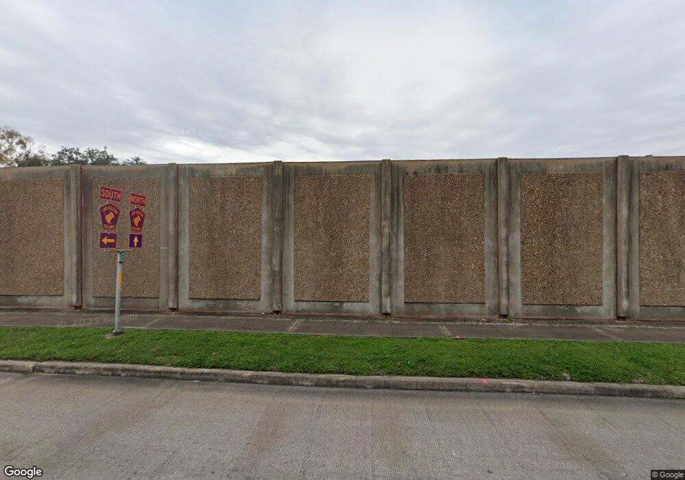 1595 W Sam Houston Pkwy S, Houston, TX 77042 - photo 1