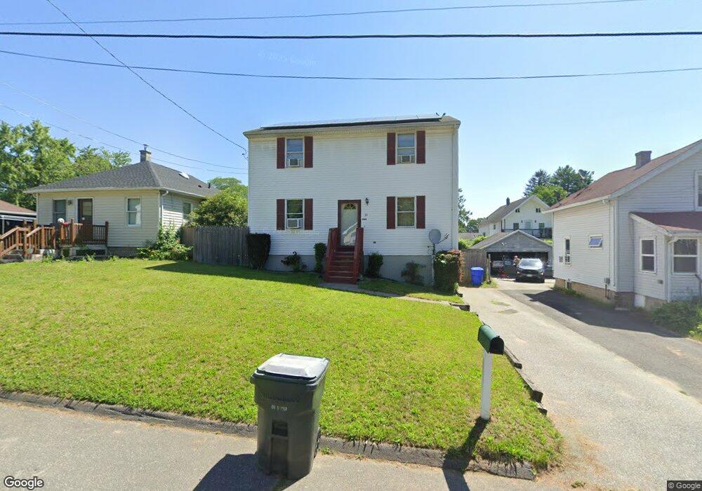 85 Jamaica St, Springfield, MA 01119 - photo 1