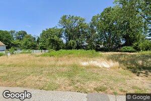 75 S Robert St, Sewaren, NJ 07077