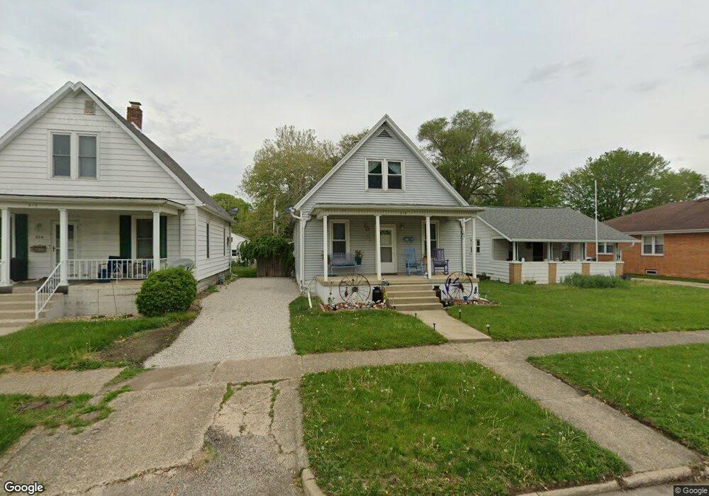 218 Wyatt Ave, Lincoln, IL 62656 - photo 1